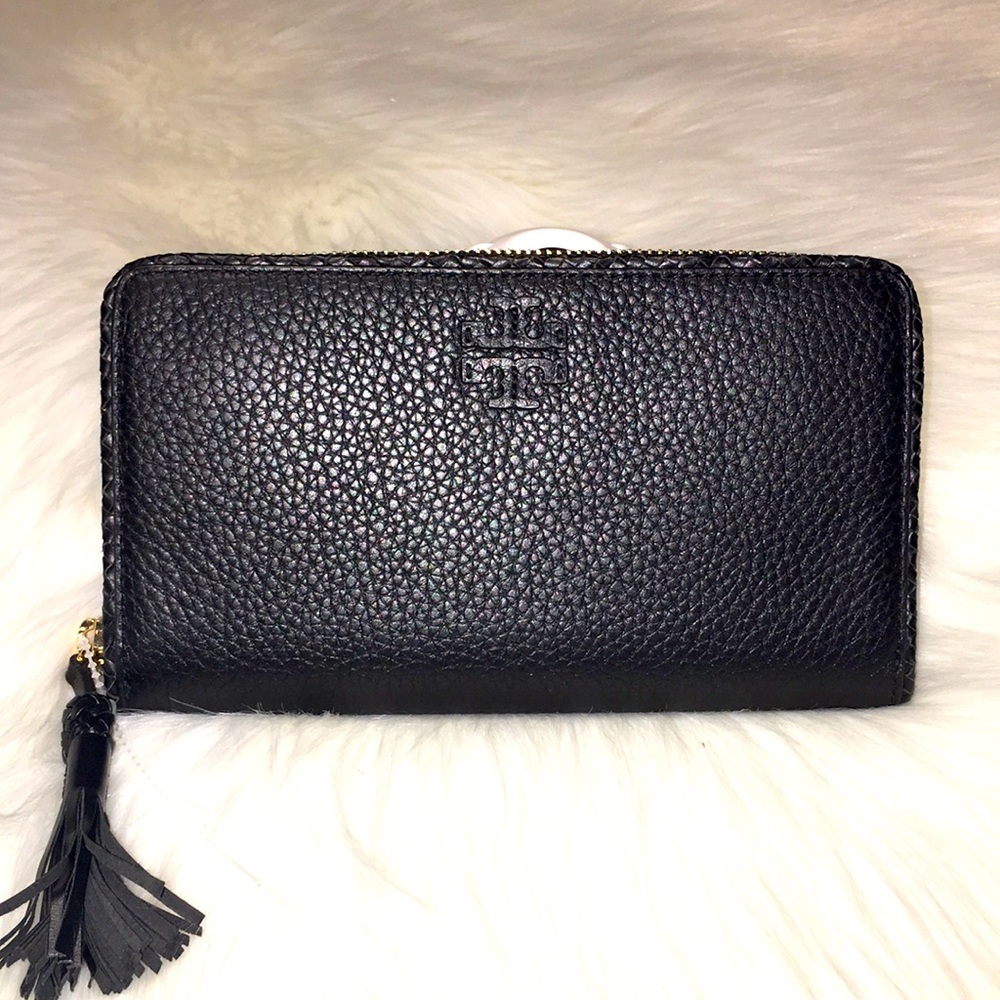 Tory Burch wallet